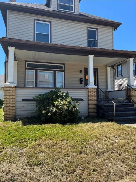 334 Sherman Ave, Sharon, PA 16146