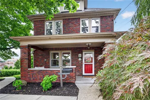 9 Elton St, Pittsburgh, PA 15227