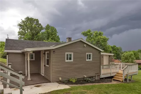121 College Ave, Pittsburgh, PA 15239