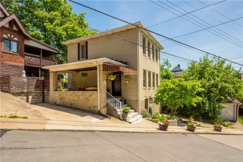 2918 Waidler Ave, Pittsburgh, PA 15227
