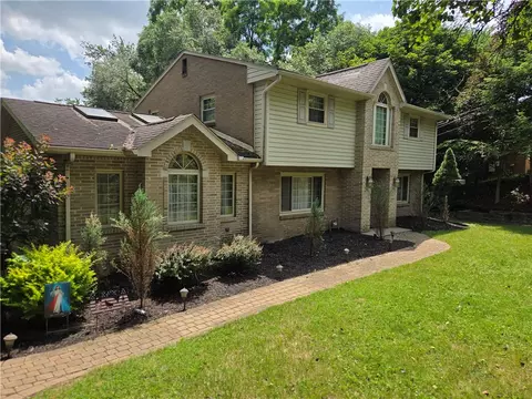131 Elm Rd, Pittsburgh, PA 15237