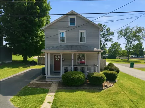 60 Carlisle St, Homer City, PA 15748
