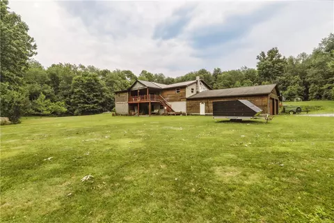 3210 State Route 31, Acme, PA 15610