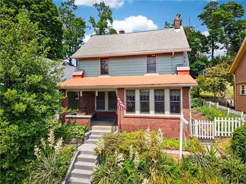 827 Florence Ave, Pittsburgh, PA 15202
