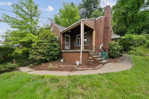 610 Cascade, Pittsburgh, PA 15221
