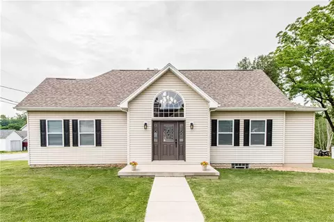 201 Church St, Herminie, PA 15637