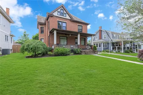 1041 4th St, Beaver, PA 15009
