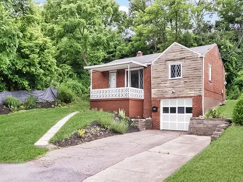 3437 Brinway Dr, West Mifflin, PA 15122