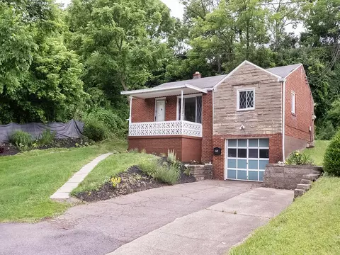 3437 Brinway Dr, West Mifflin, PA 15122