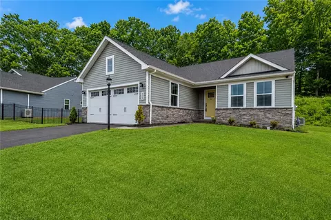 424 Dogwood Ct, Gibsonia, PA 15044