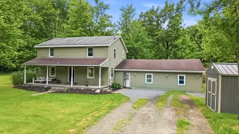 4313 Mapleton St, Jamestown, PA 16134