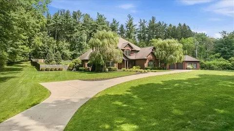 3860 Sardis Rd, Murrysville, PA 15668