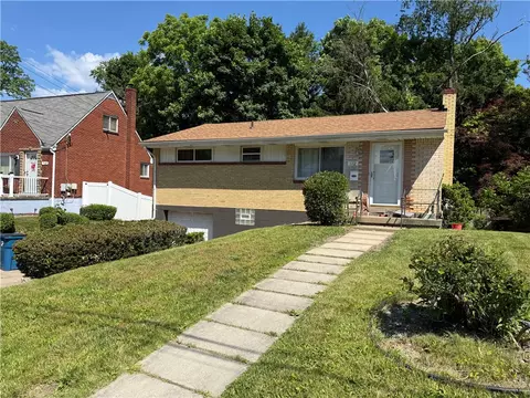 572 Guylyn Dr, Pittsburgh, PA 15235