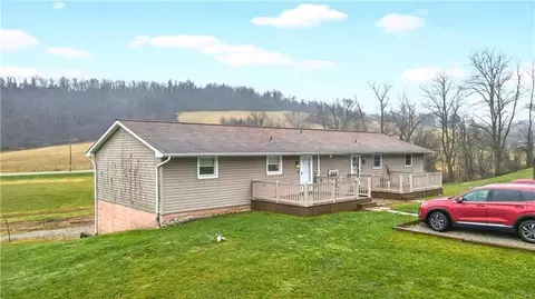 220-222 Kopper Kettle Rd, Washington, PA 15301