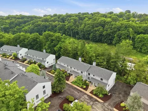 View/Area - 1561 Pinehurst, Pittsburgh, PA 15241 photo 1 of 3