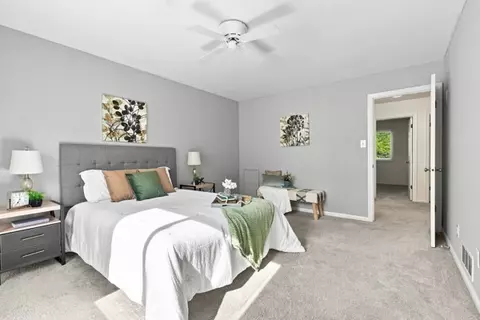 Bedroom - 1561 Pinehurst, Pittsburgh, PA 15241 photo 2 of 3