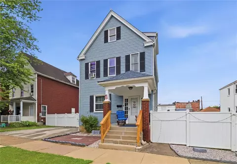 145 Jefferson Ave, Vandergrift, PA 15690