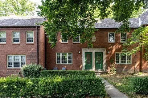 518 Bigham St, Pittsburgh, PA 15216