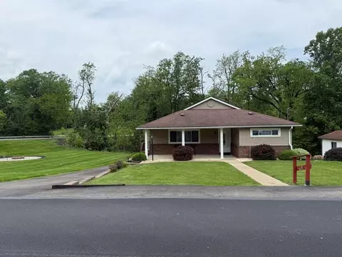 4011 Second St, Irwin, PA 15642