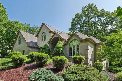 406 Settlers Village Cir, Cranberry Township, PA 16066