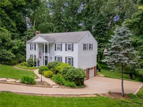 2274 Wood Acres Ct, Pittsburgh, PA 15237