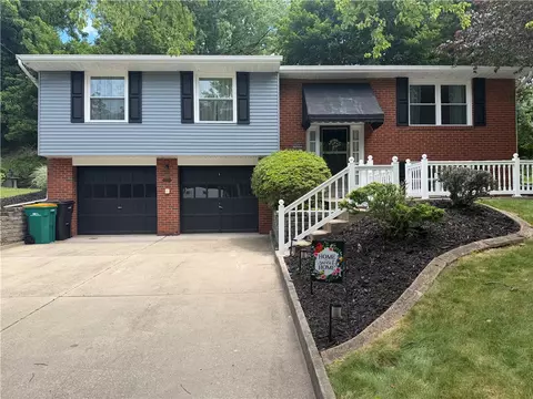 556 Sangree Rd, Pittsburgh, PA 15237