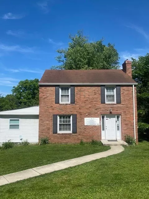 5470 Library Rd, Bethel Park, PA 15102