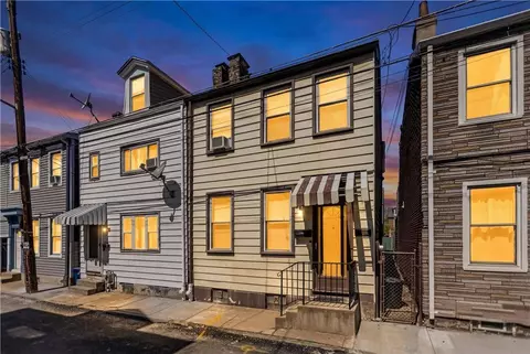 1813 Fox Way, Pittsburgh, PA 15203