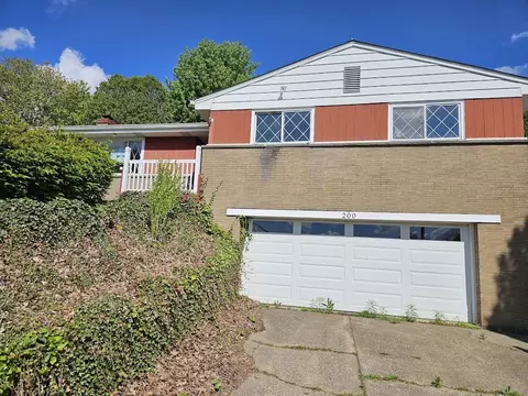 200 Lookout Dr, Oakdale, PA 15071