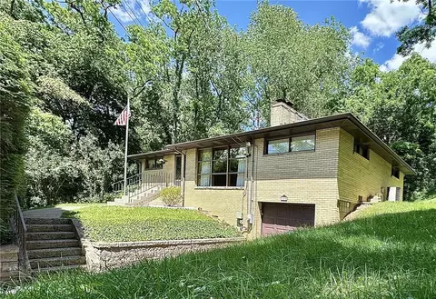 1235 Free Ln, Turtle Creek, PA 15145