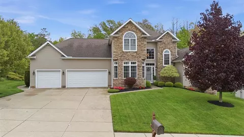1225 Silver Dr, Erie, PA 16509