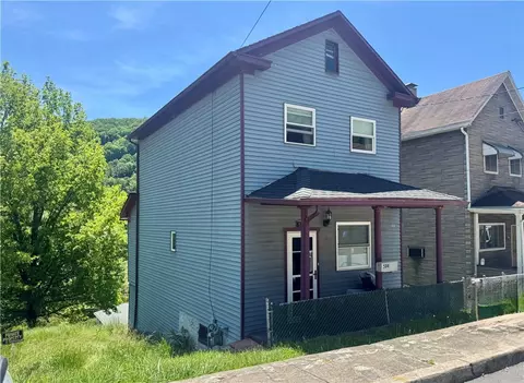 538 Woodvale Ave, Johnstown, PA 15901