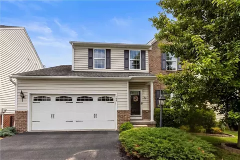 169 Cimarron Dr, Coraopolis, PA 15108