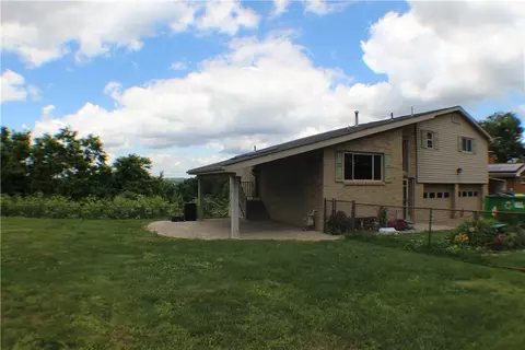 508 Beckman Dr, Mckeesport, PA 15132