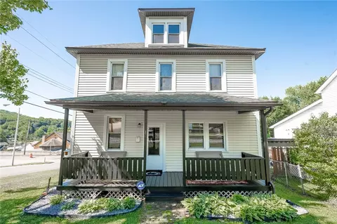900 Elder Ave, Northern Cambria, PA 15714