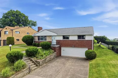 5023 Carlyn Dr, Pittsburgh, PA 15236