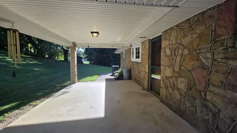 Exterior - 377 Orr Ave, Apollo, PA 15613 photo 7 of 9