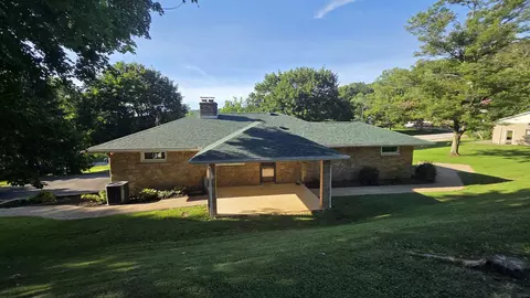 Exterior - 377 Orr Ave, Apollo, PA 15613 photo 5 of 9