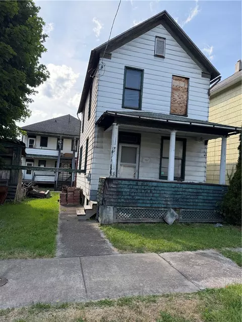 421-423 Forest Ave, Johnstown, PA 15902