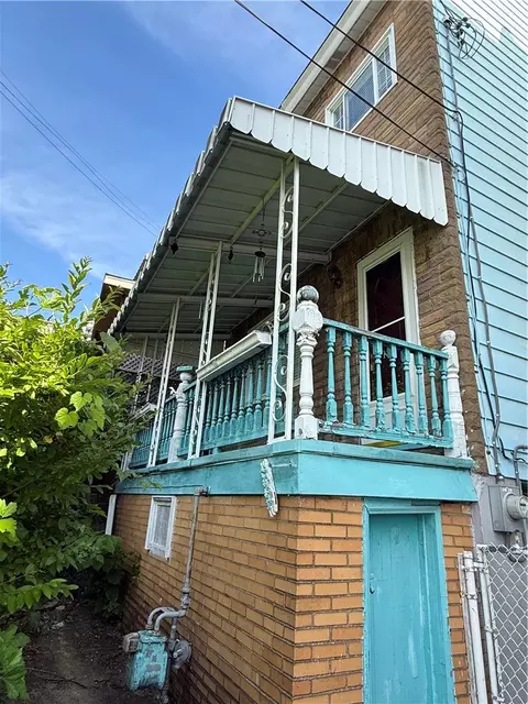 2534 Leticoe, Pittsburgh, PA 15203