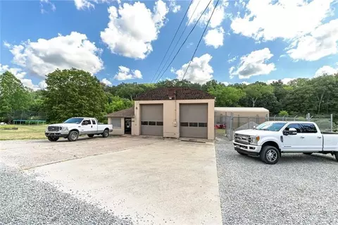 Exterior - 3275 Hills Church Rd, Export, PA 15632 photo 1 of 3