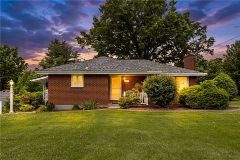 1705 Arona Rd, Irwin, PA 15642