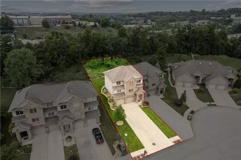 View/Area - 8409 Delaware Ave, Irwin, PA 15642 photo 1 of 4