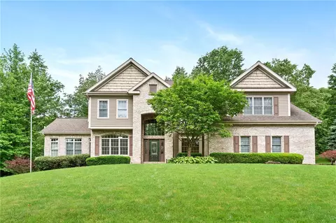 402 Shingle Oak Ln, Prospect, PA 16052