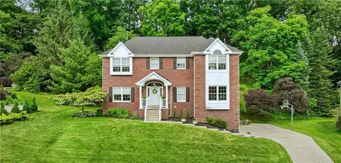 109 Radcliff Dr, Pittsburgh, PA 15237