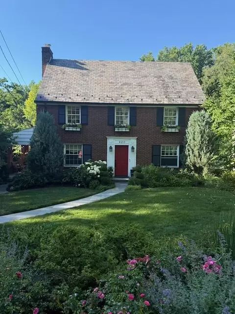 420 Morrison, Pittsburgh, PA 15216