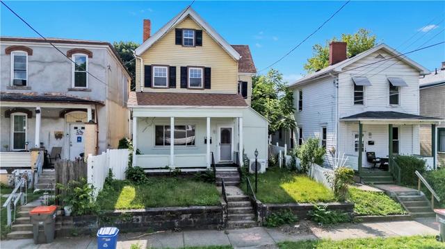 1309 3rd Ave, Beaver Falls, PA 15010