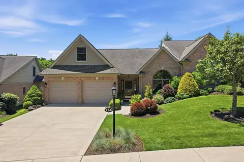 134 Green Commons Dr, Pittsburgh, PA 15243