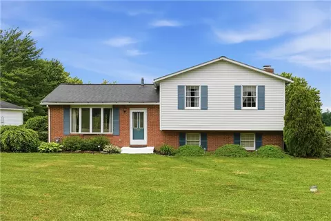 782 Bullcreek Rd, Butler, PA 16002