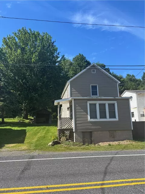 10054 Route 553 Hwy, Mentcle, PA 15761